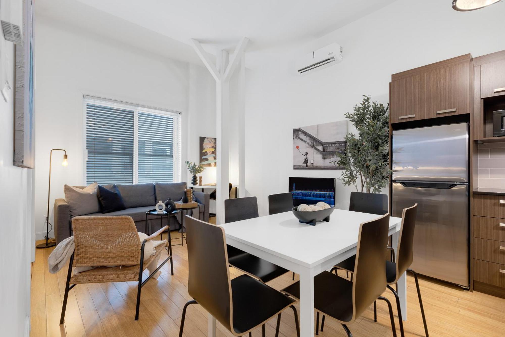 Liv Mtl Main Aparthotel Montréal Kültér fotó