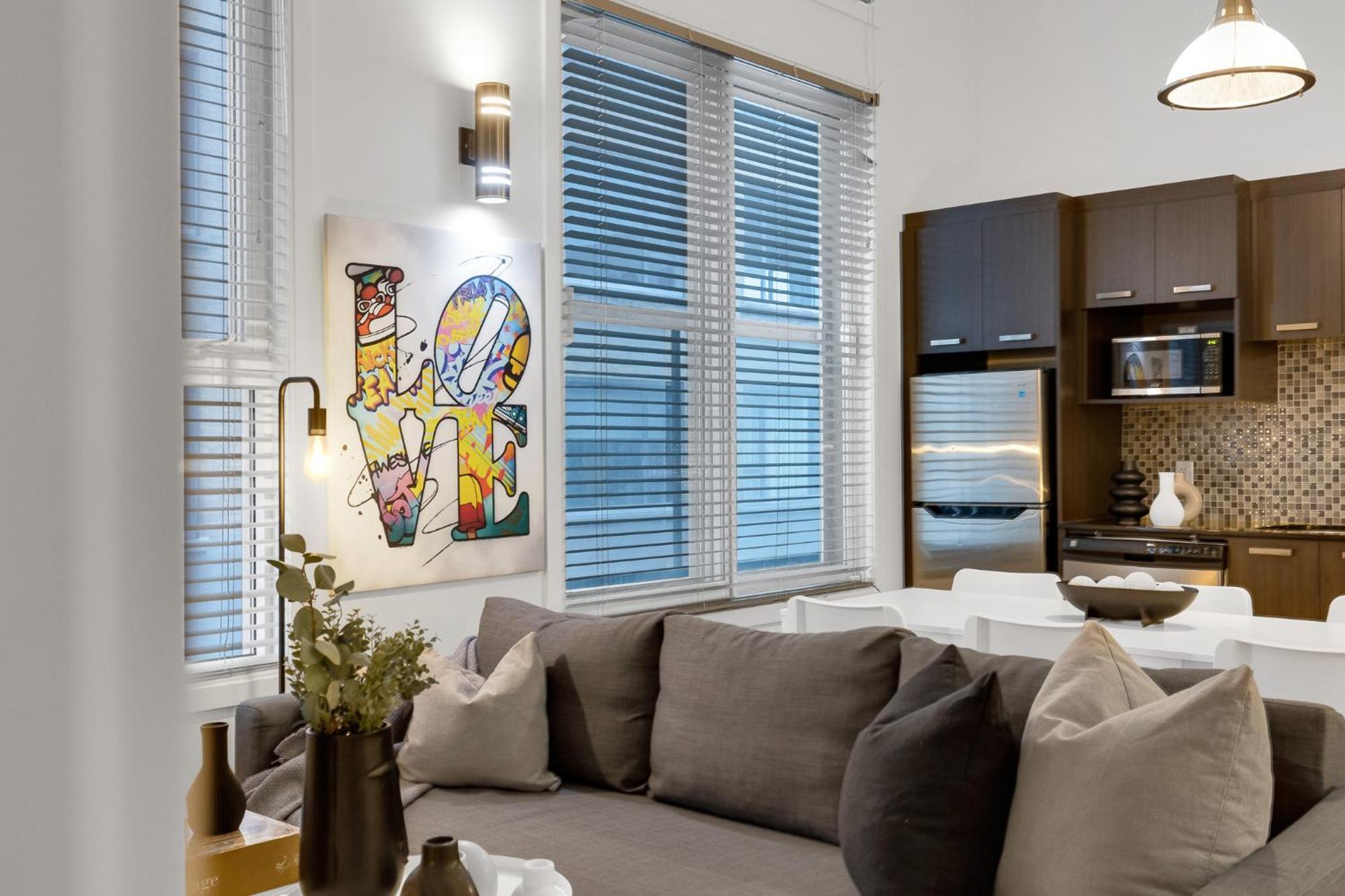 Liv Mtl Main Aparthotel Montréal Kültér fotó