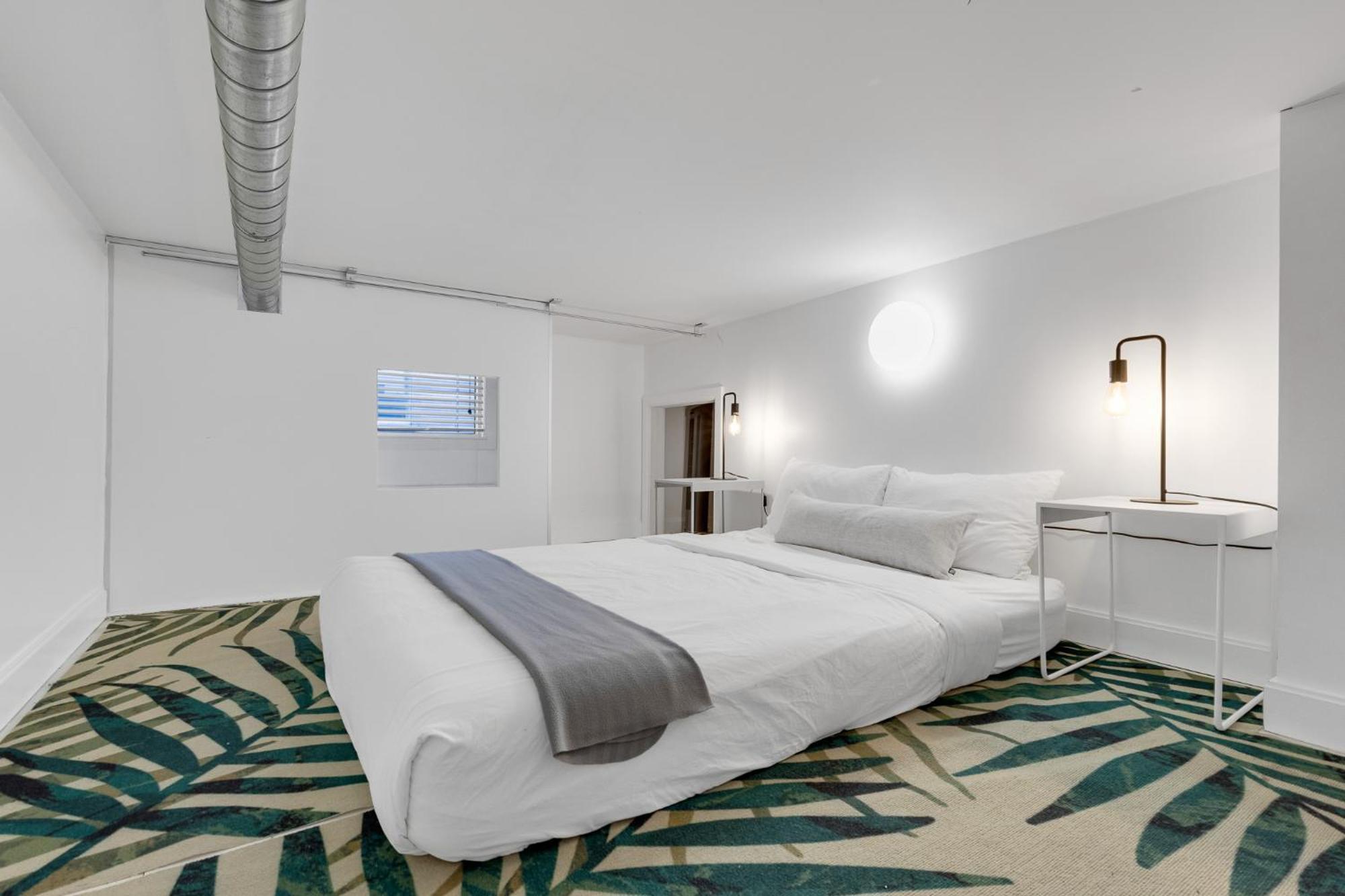 Liv Mtl Main Aparthotel Montréal Kültér fotó
