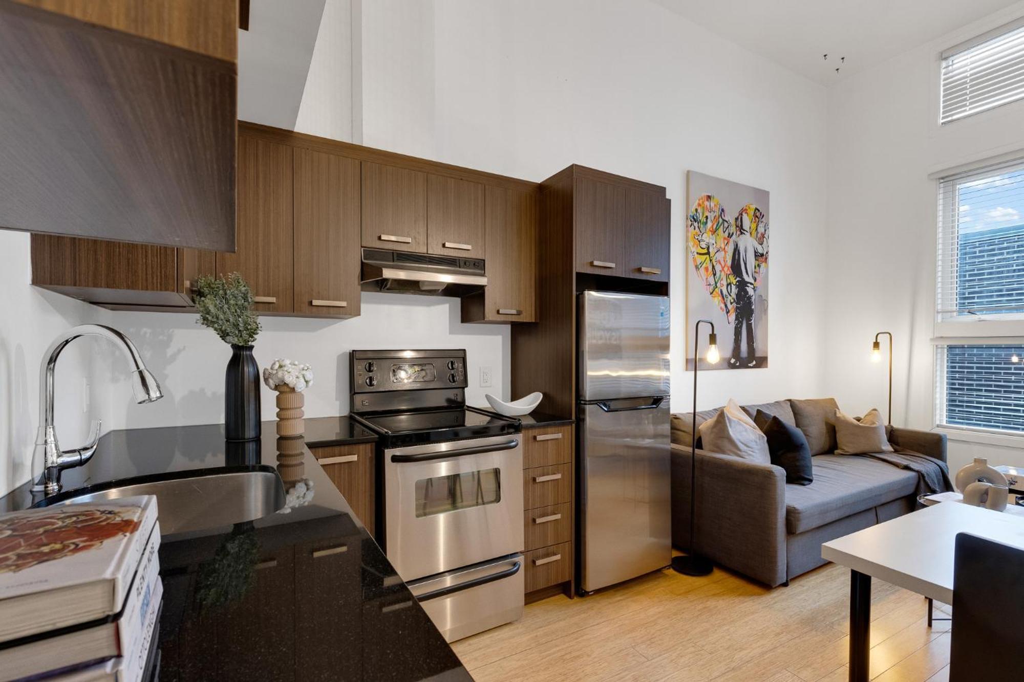 Liv Mtl Main Aparthotel Montréal Kültér fotó